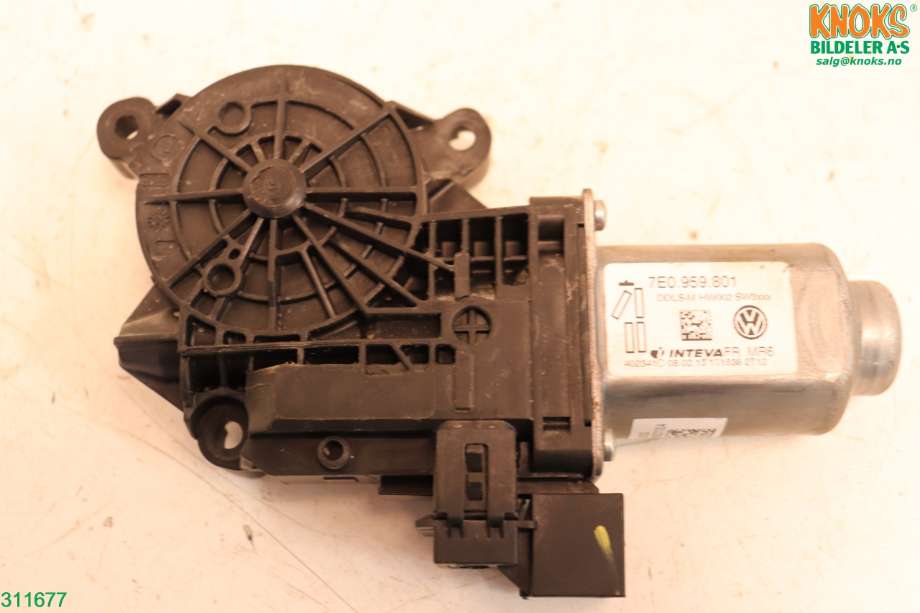 Ruteheis venstre foran til VW Transporter / Caravelle 2009-2015 (Fase 2) (T5) (T5) (VOLKSWAGEN|7E0 959 801|)