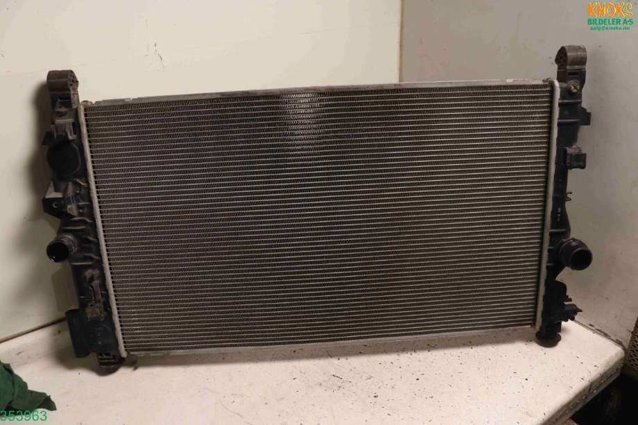 Radiator (manuell gir) til Opel Zafira Tourer 2012-2018 (OPEL|39074656|)