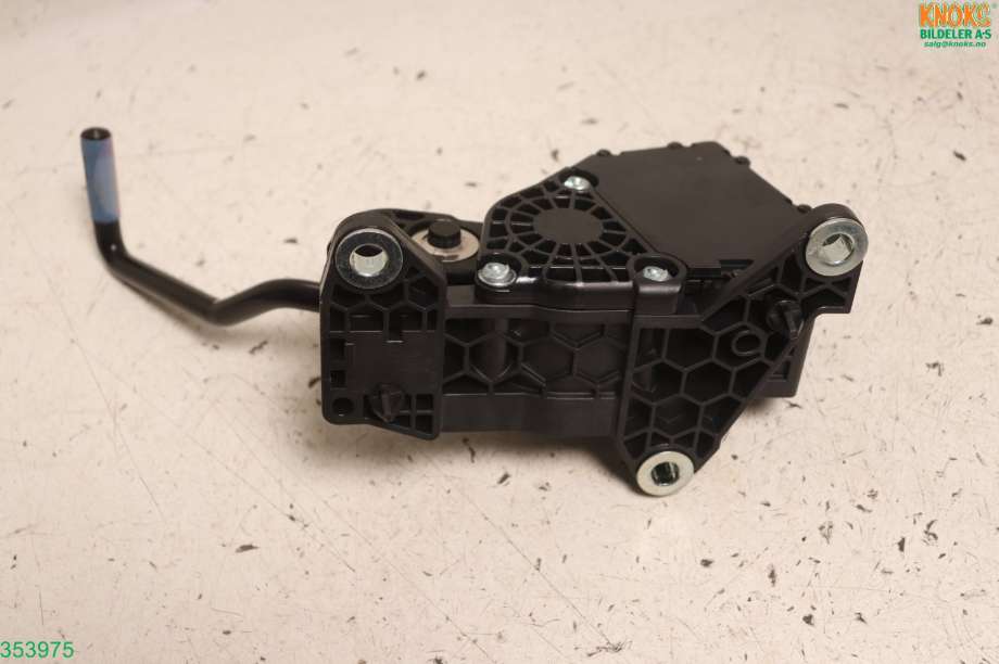 Pedal gass til Toyota Camry 2019-->>  (TOYOTA|7811033170|)