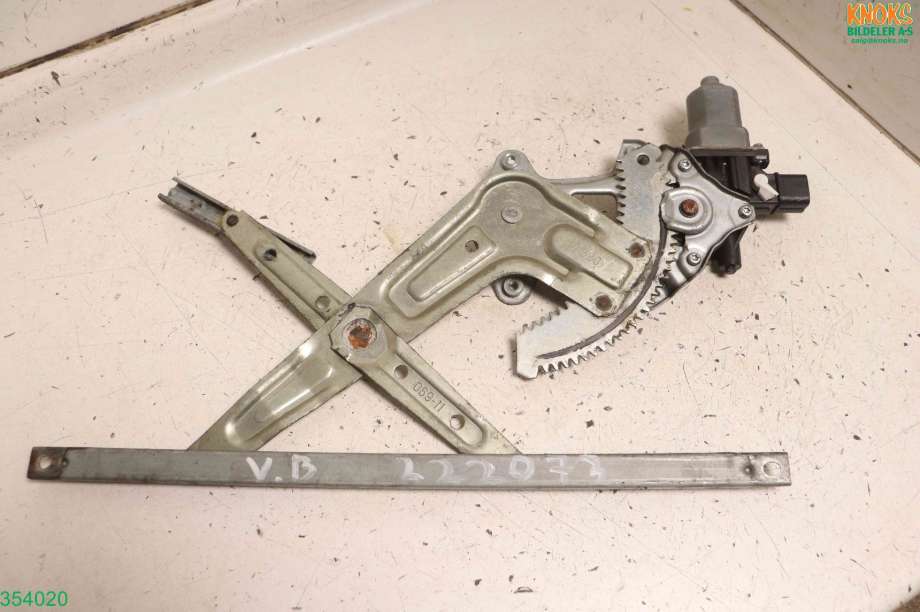 Ruteheis venstre til Mitsubishi ASX, 2010-2019 (MITSUBISHI|5713A258)
