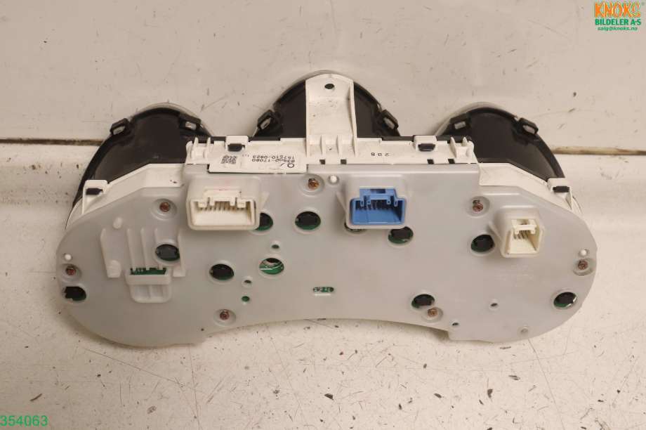 Instrumentpanel til Toyota MR2 2000-2005  (TOYOTA|8380017080|)