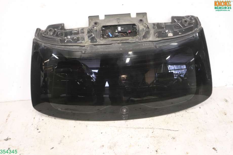Bakrute til BMW 3-Serie 2012-2018 (F30/F31/F34) (F30/F31/F34) (BMW|51 31 7 263 163|)