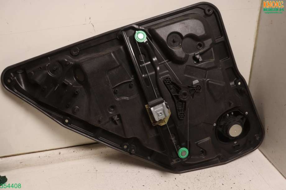 Ruteheis til Mercedes B-Klasse 2011-2018 (W246) (W246) (MERCEDES|A 246 730 02 79|)