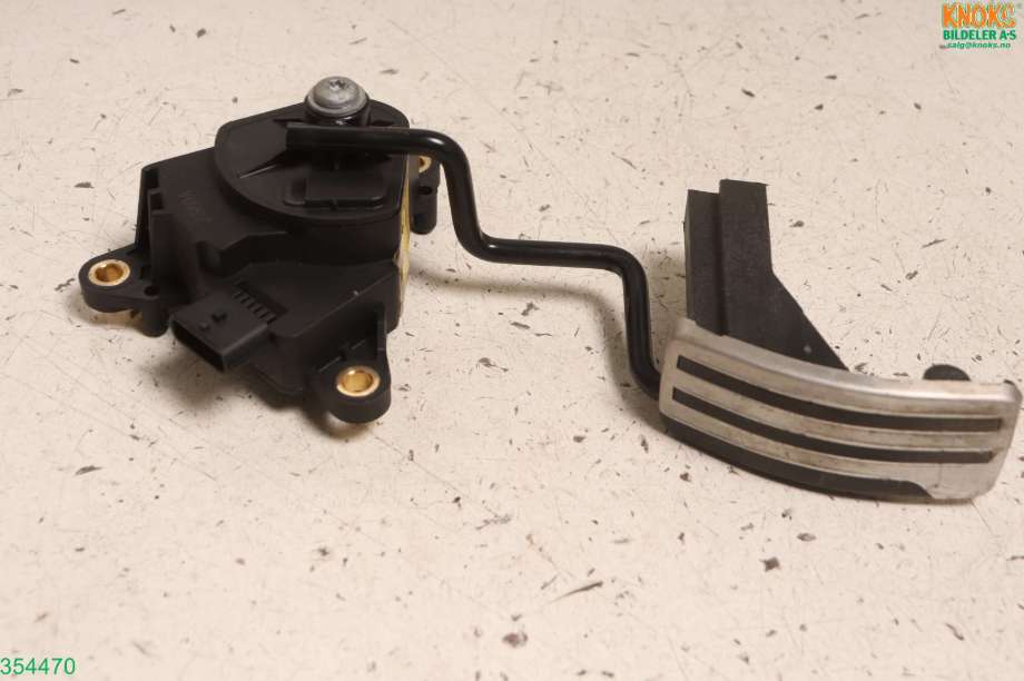 Pedal gass til Nissan Qashqai 2010-2014 (Type I, Fase 2) (NISSAN|18002BR66A|)