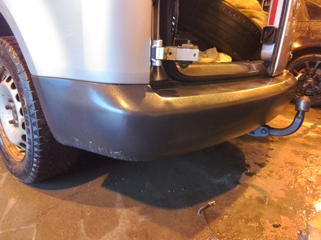 Støtfanger bak til VW Caddy 2010-2015 (Type III, Fase 2)  (VOLKSWAGEN|2K0 807 417 AG|)