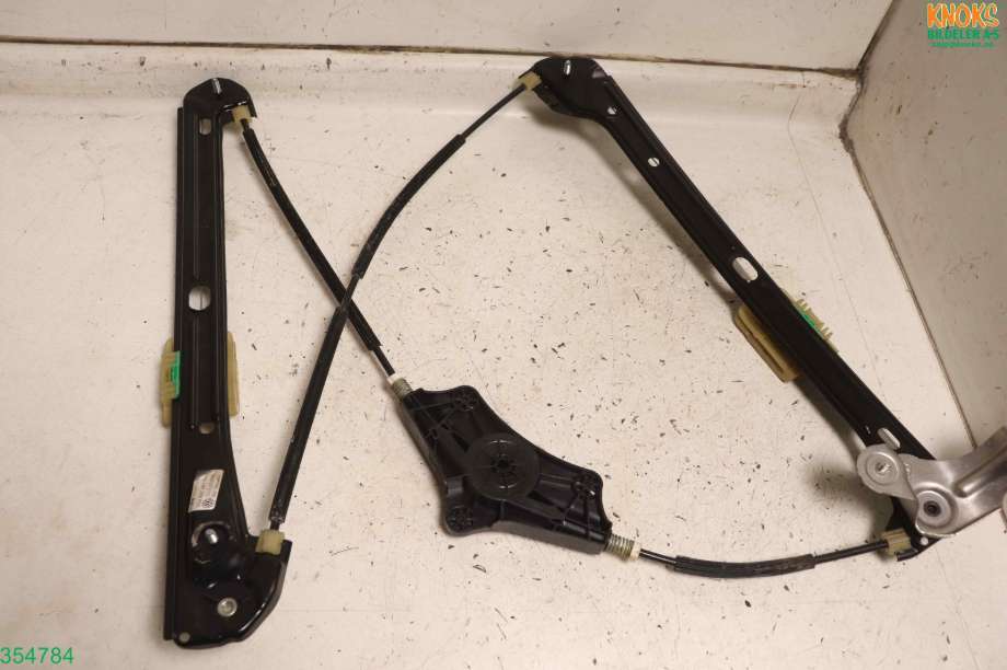 Ruteheis til VW Golf VII 2012-2017 (Fase 1)  (VOLKSWAGEN|5G4 837 461 H|)
