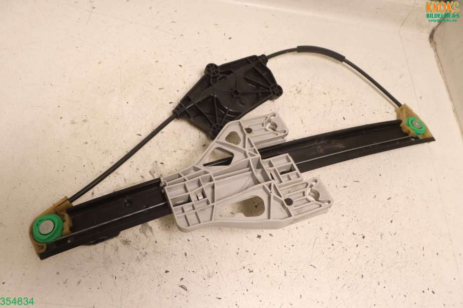 Ruteheis til Audi A4 2007-2014 (Type IV) (B8) (B8) (AUDI|8K0 839 461 C|)