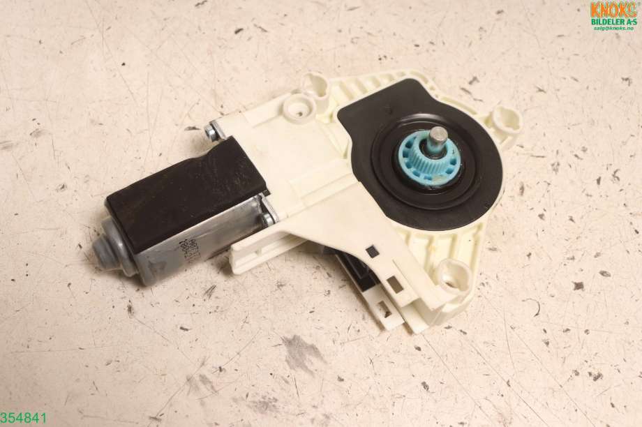Ruteheis høyre foran til Audi A4 2007-2014 (Type IV) (B8) (B8) (AUDI|8T0 959 802 B|)