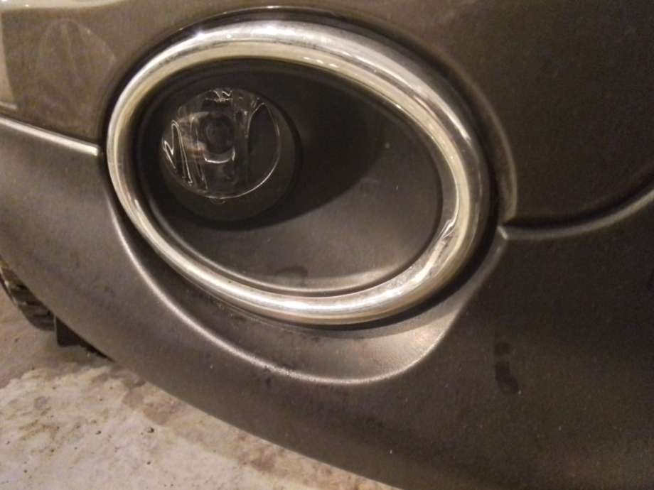Tåkelykt venstre foran til Nissan Qashqai 2014-2021 (Type II) (NISSAN|261508992B|)