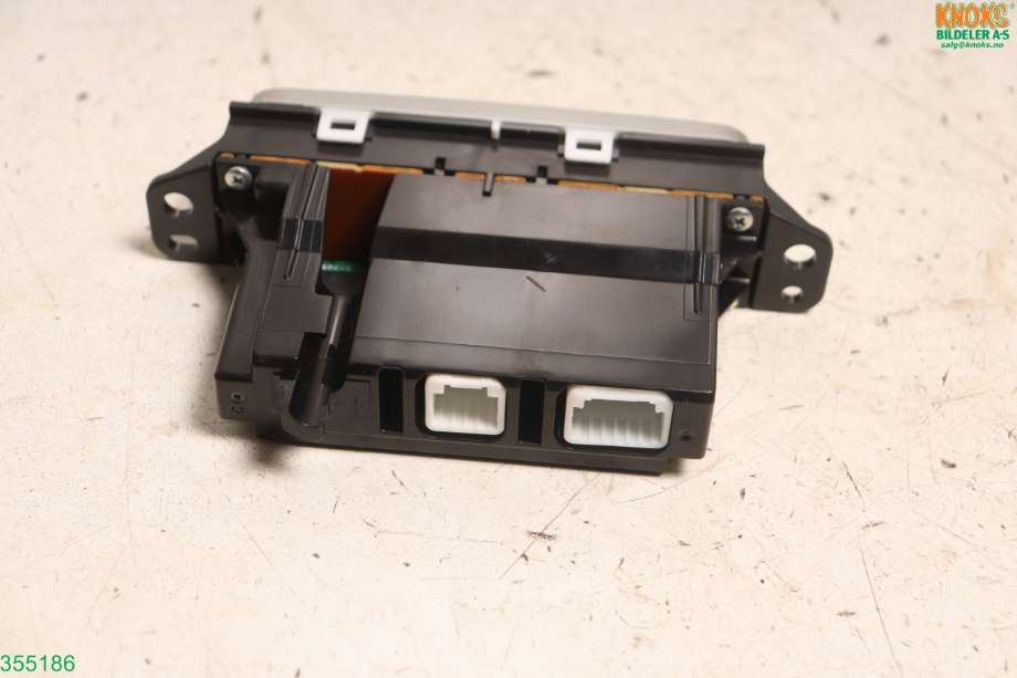 Bryter diverse til Nissan Leaf 2011-2017 (Type I)  (NISSAN|283953ND0B|)