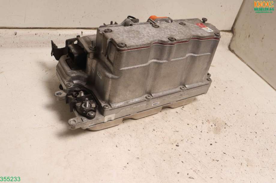 Inverter hybrid til VW e-Golf 2014-2017 (Fase 1)  (VOLKSWAGEN|5G0 907 070 E|)
