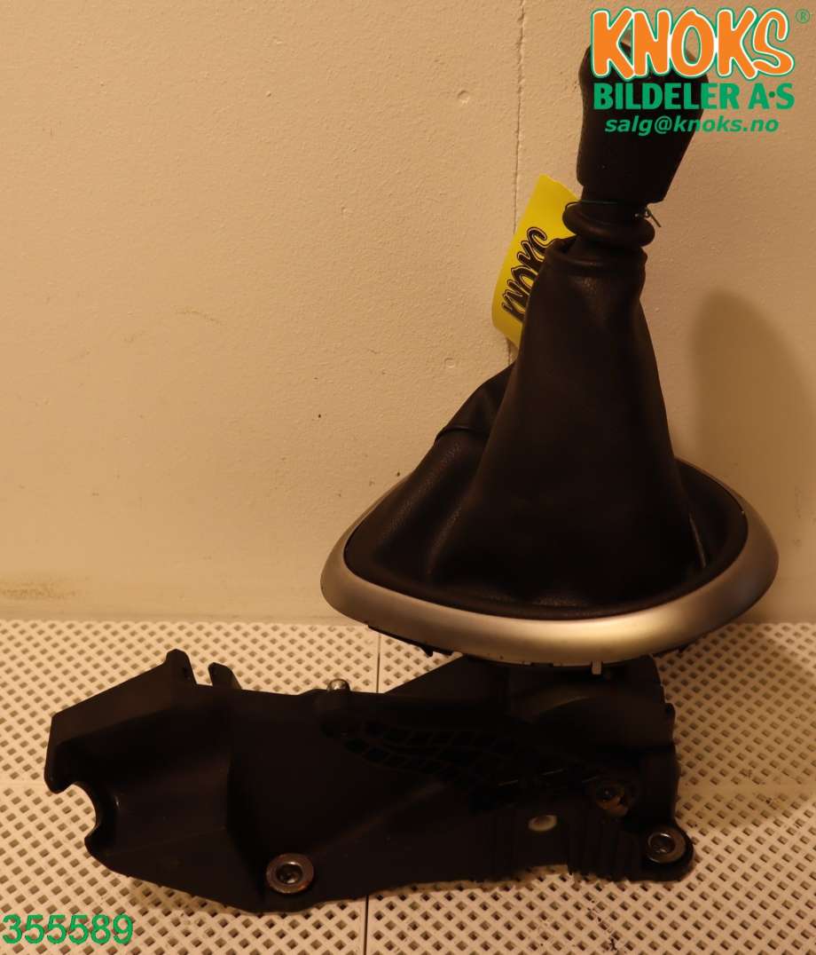 Girstang manuell til Nissan Qashqai 2007-2010 (Type I, Fase 1) (NISSAN|34101JD500|)