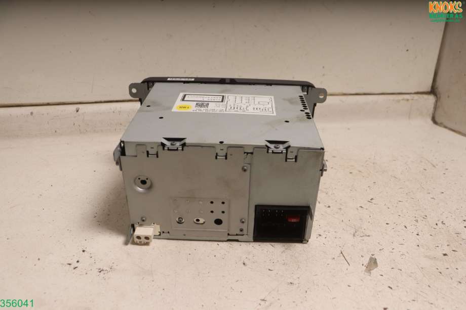 Bilstereo til VW Touran 2010-2015 (Type I, Fase 3)  (VOLKSWAGEN|)