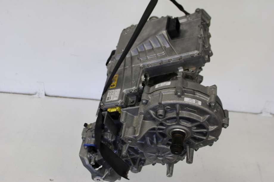 Motor elbil foran til Mercedes EQA 2021-->>  (MERCEDES|A 243 340 89 02|A2433400302|)
