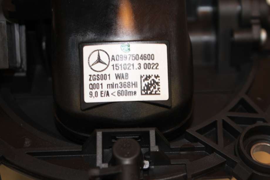 Bakluke/bakdør håndtak til Mercedes EQA 2021-->>  (MERCEDES|A 099 750 46 00|)