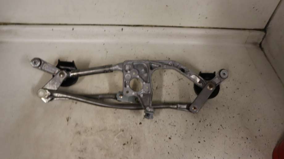 Viskeroverføring til Toyota Auris 2013-2015 (Type II, Fase 1)  (TOYOTA|8515002300|)