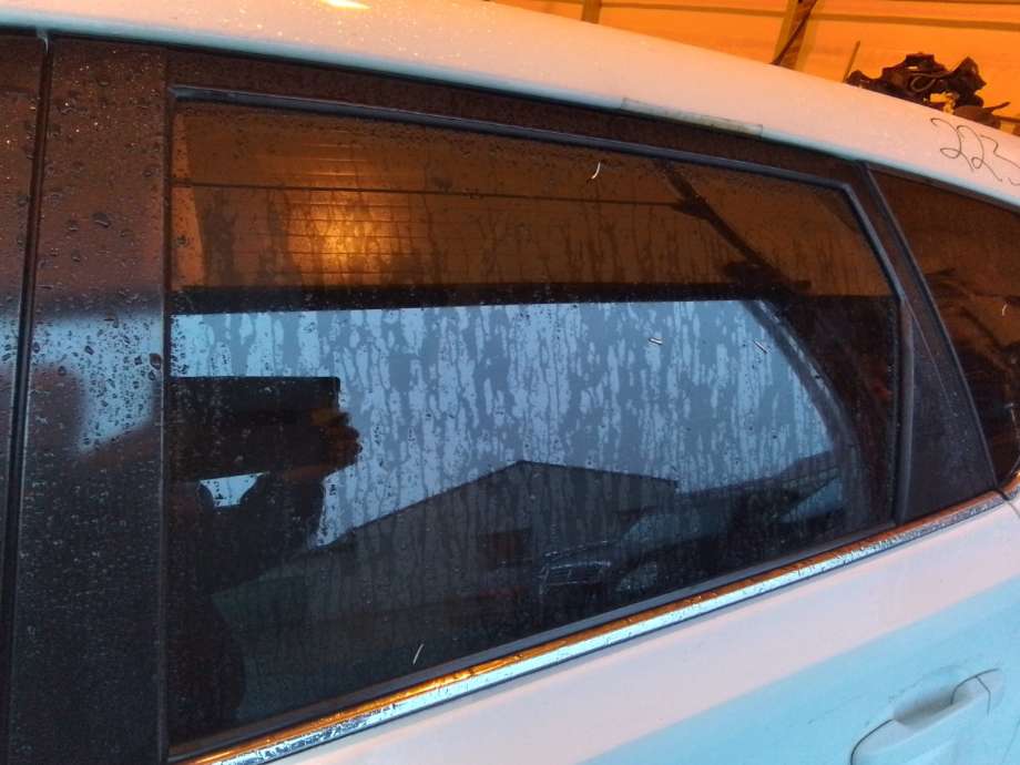Siderute venstre bak til Toyota Auris, 2013-2015 (Type II, Fase 1)  (TOYOTA|6810402350)