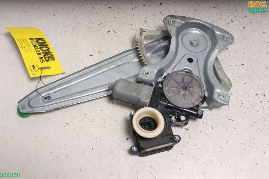 Ruteheis venstre bak til Toyota Auris, 2013-2015 (Type II, Fase 1)  (TOYOTA|6984002430)