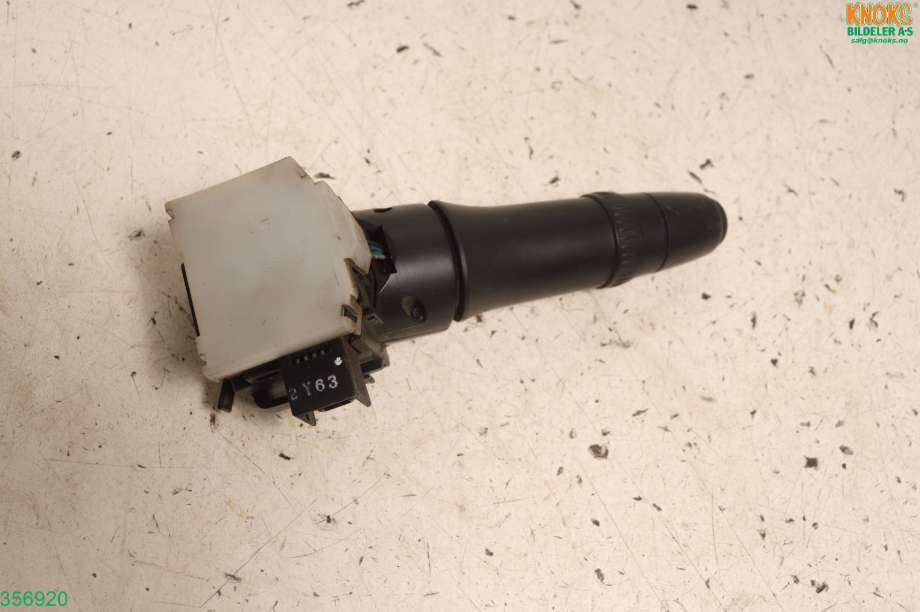 Bryter blink til Mitsubishi L200 2006-2015 (Type IV)  (MITSUBISHI|8614A065|)