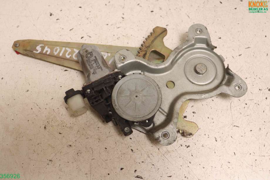 Ruteheis venstre til Mitsubishi L200 2006-2015 (Type IV)  (MITSUBISHI|MN182354|MN182403|)