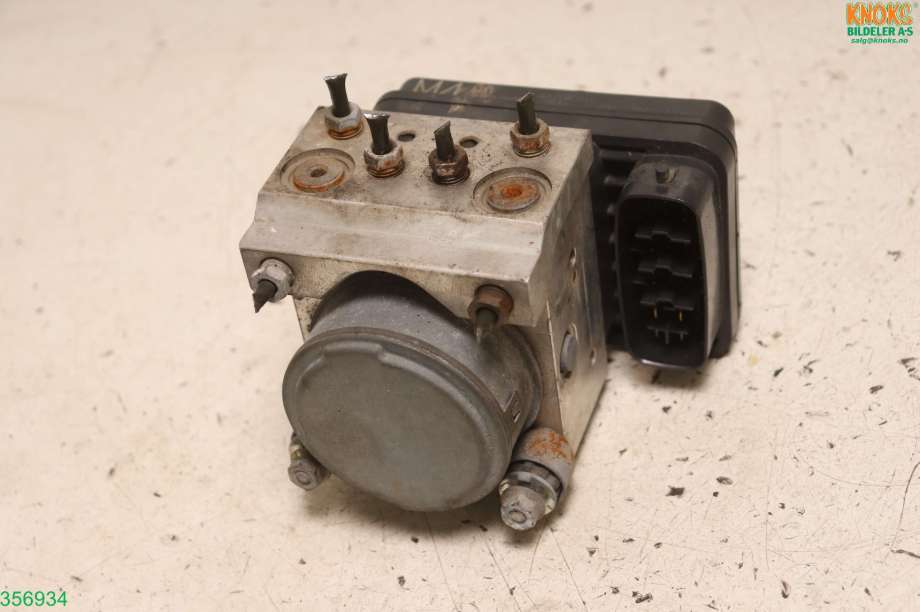 ABS sentral til Mitsubishi L200 2006-2015 (Type IV) (MITSUBISHI|4670A233|)