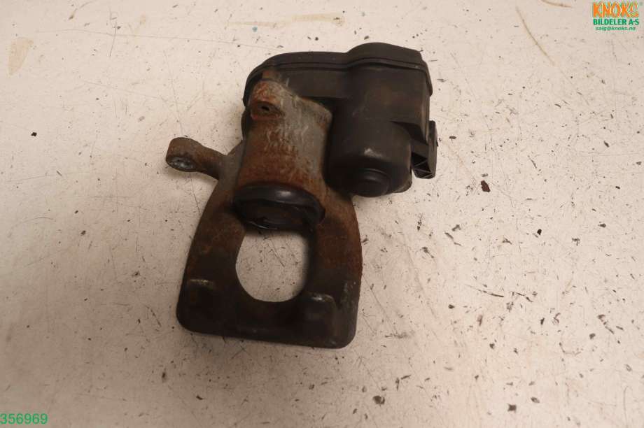 Bremsecaliper venstre bak til Nissan Qashqai 2014-2021 (Type II)  (NISSAN|440114EA0A|)