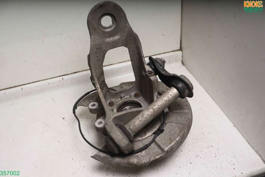 Hjulspindel venstre bak til BMW X5 2007-2013 (E70) (E70) (BMW|33 32 6 879 101|)