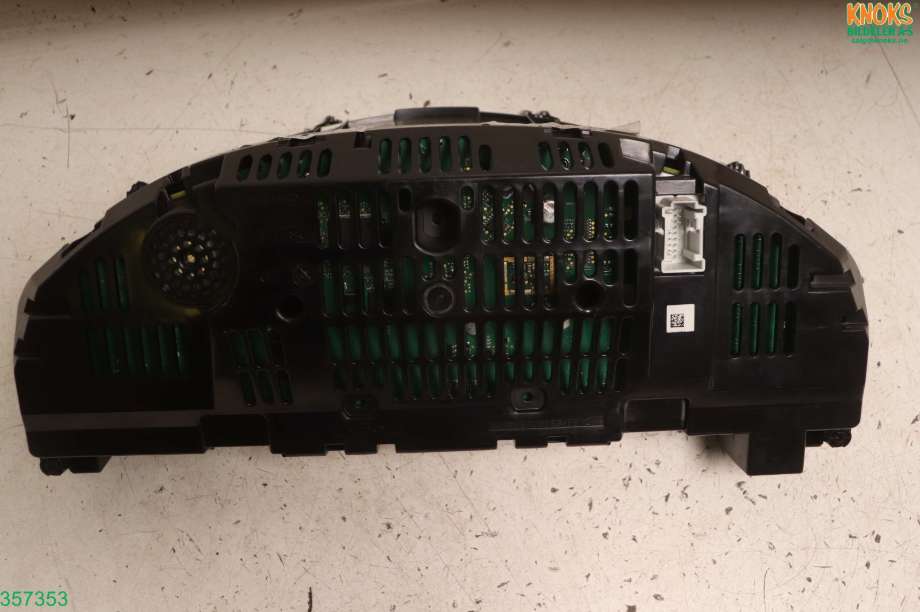 Instrumentpanel til Mercedes E-Klasse 2009-2013 (Fase 1) (W212) (W212) (MERCEDES|A 212 900 41 04|)
