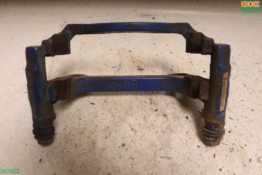 Bremsecaliper brakett til VW Passat 2015-2019 (Fase 1) (B8) (B8) (VOLKSWAGEN|5G0 615 125 B|)
