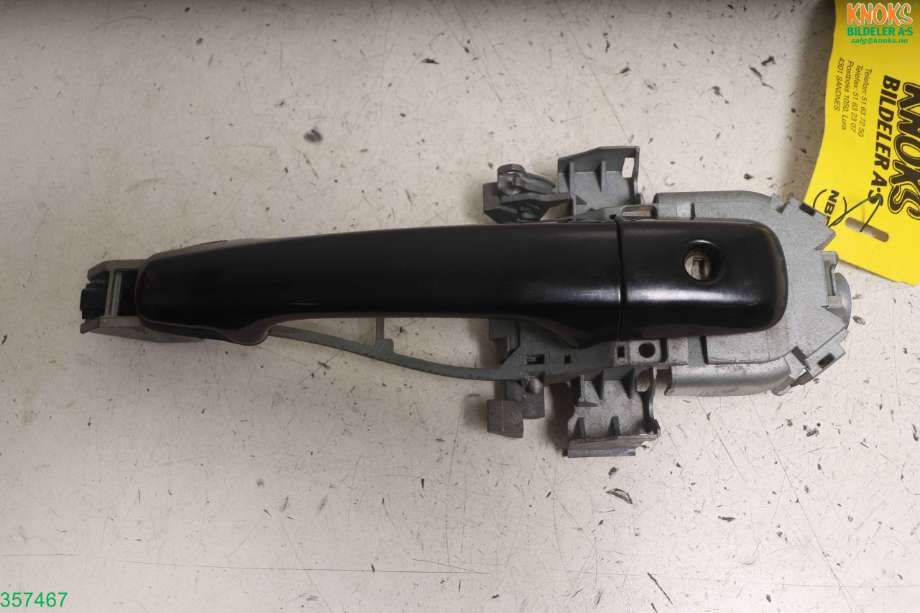 Dørhåndtak utv venstre til Volvo XC60 2008-2013 (Type I, Fase 1)  (VOLVO|39879658|30784198|)