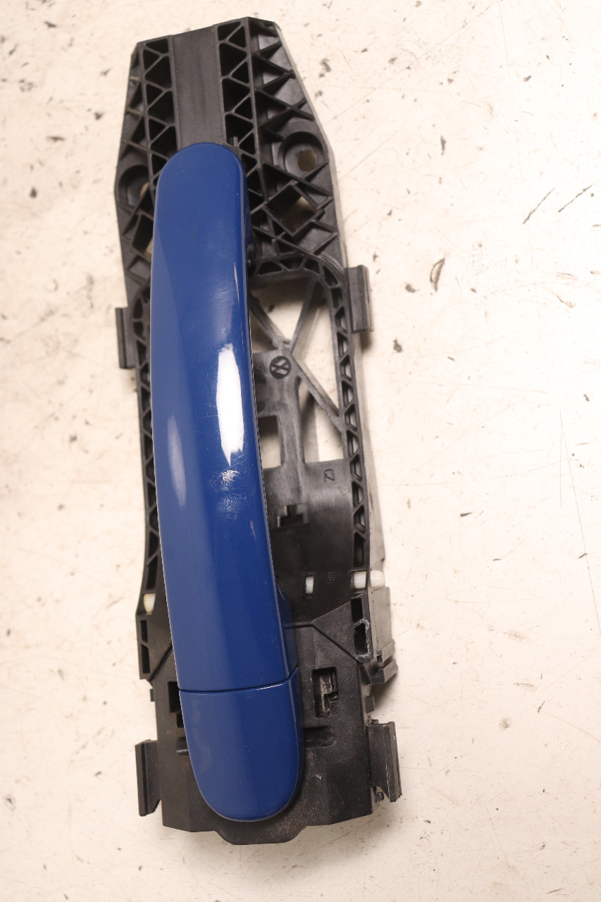 Dørhåndtak utv høyre bak til VW Polo 2009-2014 (Type V, Fase 1)  (VOLKSWAGEN|5N0 837 205 F|5N0 839 885 H|)