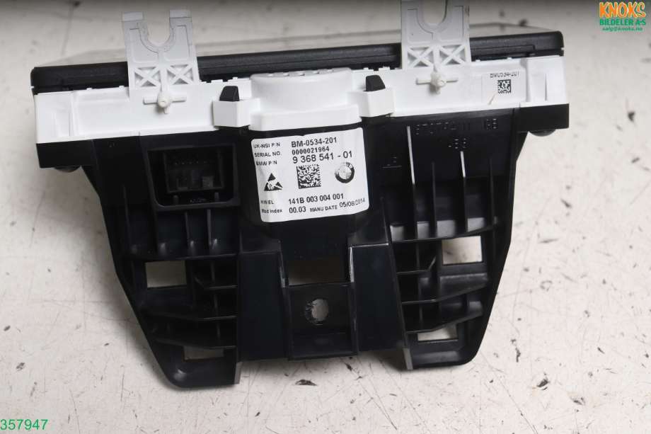 Instrumentpanel til BMW i3 2013-2022  (BMW|62 10 5 A08 590|)
