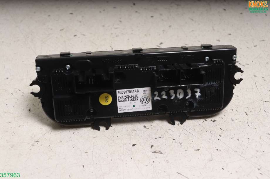 Varmeapparat betjening til VW Golf VII 2012-2017 (Fase 1)  (VOLKSWAGEN|5G0 907 044 BE|)
