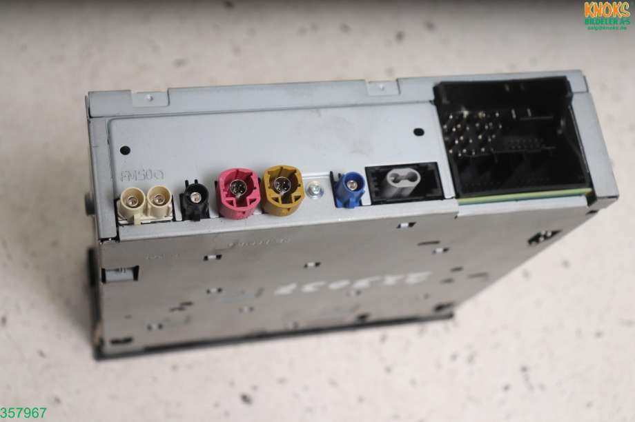 Bilstereo navigasjon til VW Golf VII 2012-2017 (Fase 1)  (VOLKSWAGEN|5G0 035 874|)