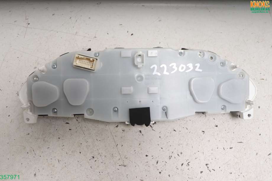 Instrumentpanel til Peugeot 208 2012-2019 (Type I)  (PEUGEOT|98 138 688 80|)