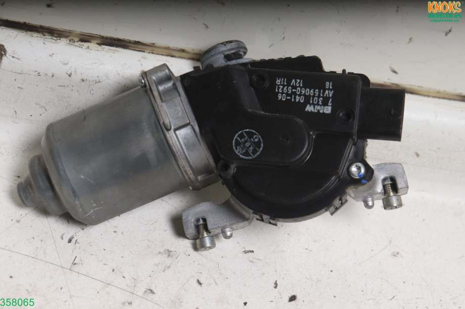 Viskermotor frontrute til Mini One/Cooper 2014-->> (F54-57) (F54-57) (MINI|61 61 7 419 787|)