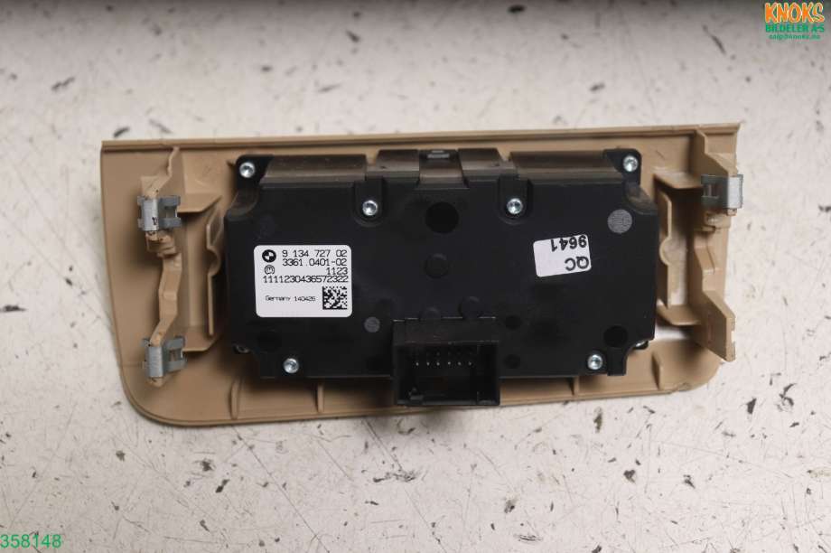 Bryter lys til BMW X5 2007-2013 (E70) (E70) (BMW|61 31 9 134 730|)