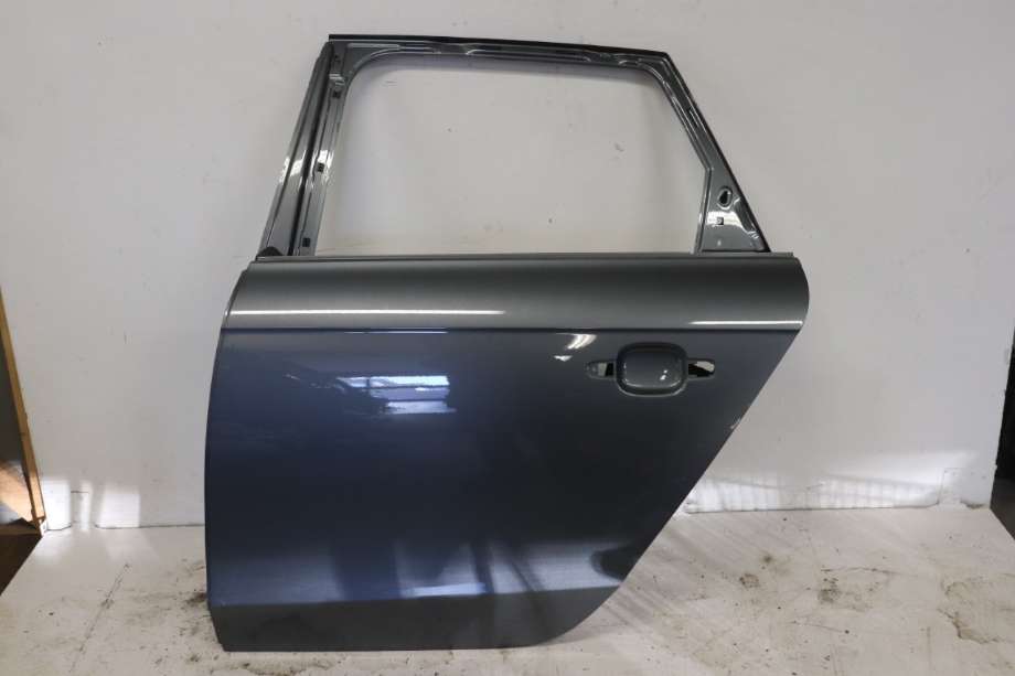Dør venstre bak til Audi A4 2007-2014 (Type IV) (B8) (B8) (AUDI|8K9 833 051 D|)