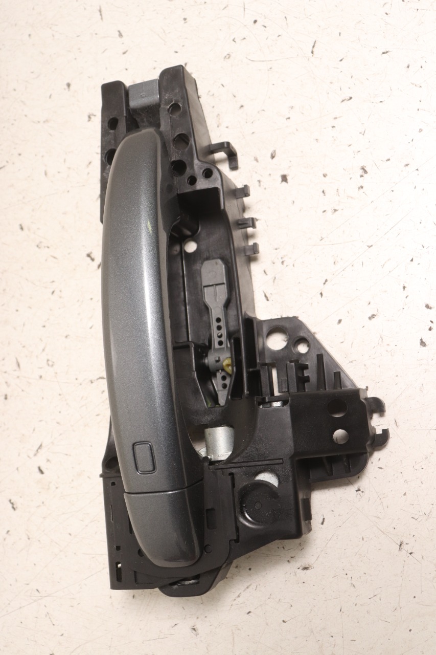 Dørhåndtak utv høyre bak til Audi A4 2007-2014 (Type IV) (B8) (B8) (AUDI|8T0 837 205 A|8T0 837 886 B|)