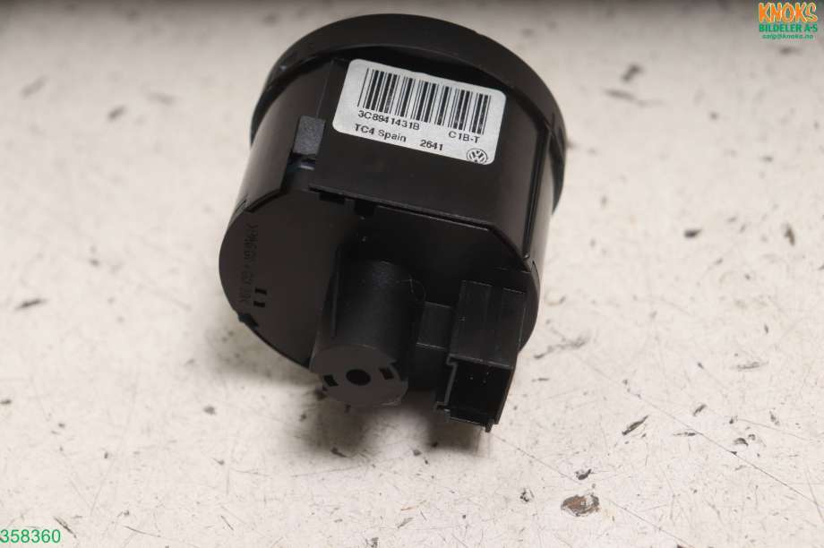 Bryter lys til VW Golf VI 2008-2012  (VOLKSWAGEN|3C8 941 431 B|)