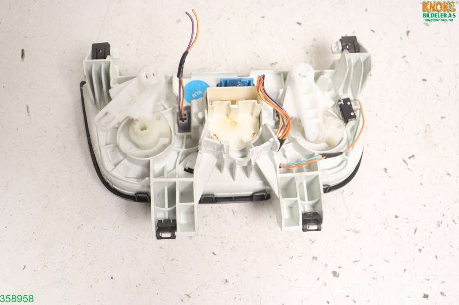 Varmeapparat betjening til Fiat Doblo 2010-->> (Type II)  (FIAT|735498657|)