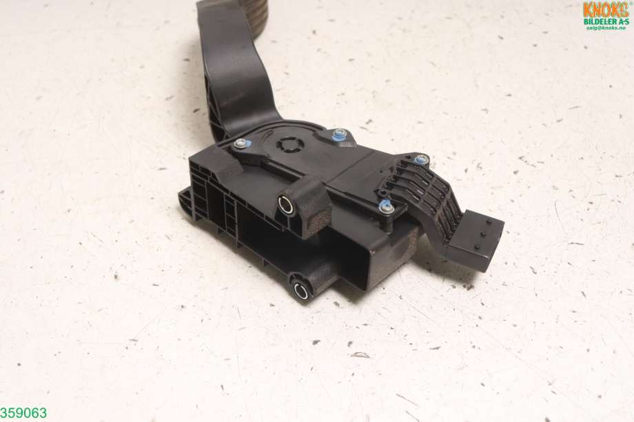 Pedal gass til Fiat Doblo 2010-->> (Type II)  (FIAT|51831864|)