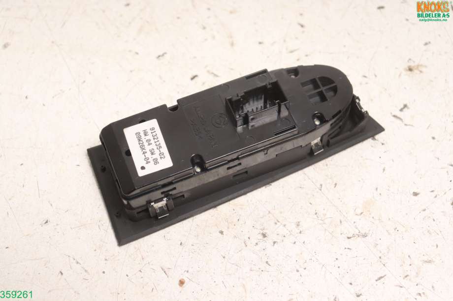 Bryter ruteheis til BMW 3-Serie 2005-2011 (E90/E91/E92/E93) (E90/E91/E92/E93) (BMW|61 31 9 217 332|)