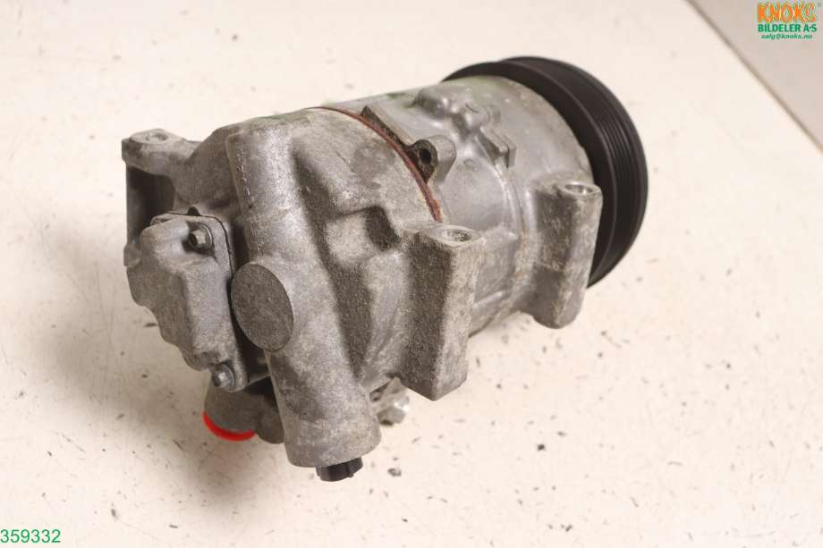Aircondition kompressor til Toyota Avensis 2009-2015 (Type III, Fase 1)  (TOYOTA|8831002370|)