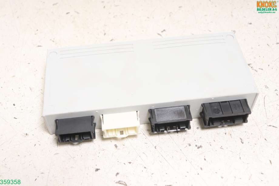 Styreenhet elektrisk bakluke til BMW 3-Serie 2012-2018 (F30/F31/F34) (F30/F31/F34) (BMW|61 35 7 410 612|)