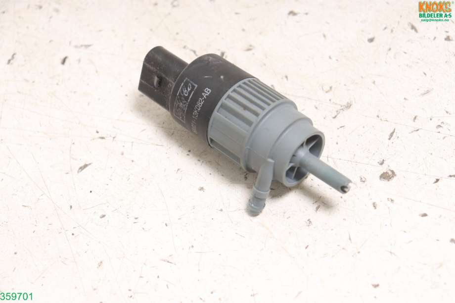 Spylerpumpe foran til Jaguar XF, 2008-2015 (X250) (X250) (JAGUAR|C2Z22059)