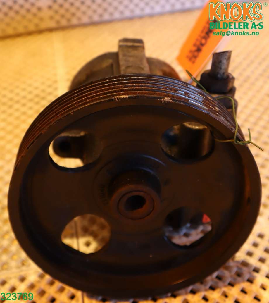 Servo pumpe mekanisk til Volvo V40 / S40 1994-2000 (Type I, Fase 1) (8251733|)