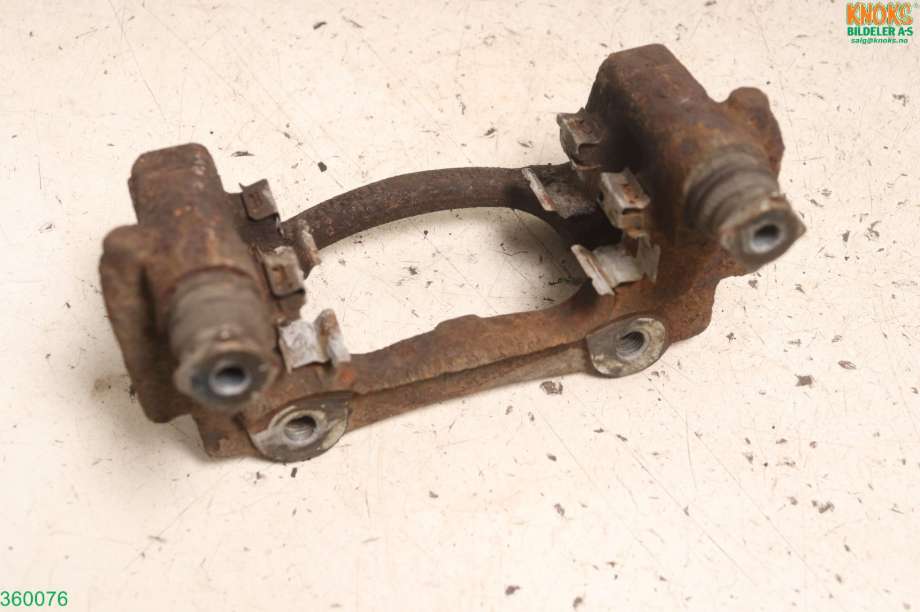 Bremsecaliper brakett til Toyota Verso, 2009-2016 (Type III)  (TOYOTA|4782209050)