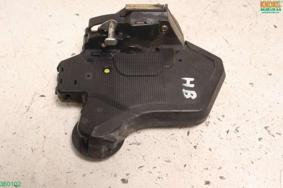Låsekasse høyre til Toyota Land Cruiser 120 2002-2009  (TOYOTA|6905060090|)