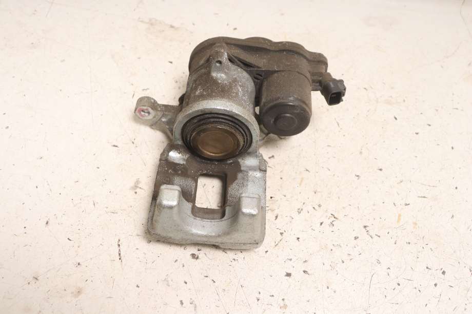 Bremsecaliper venstre bak til Toyota RAV4 2019-->> (Type V)  (TOYOTA|4785042090|4631033010|)